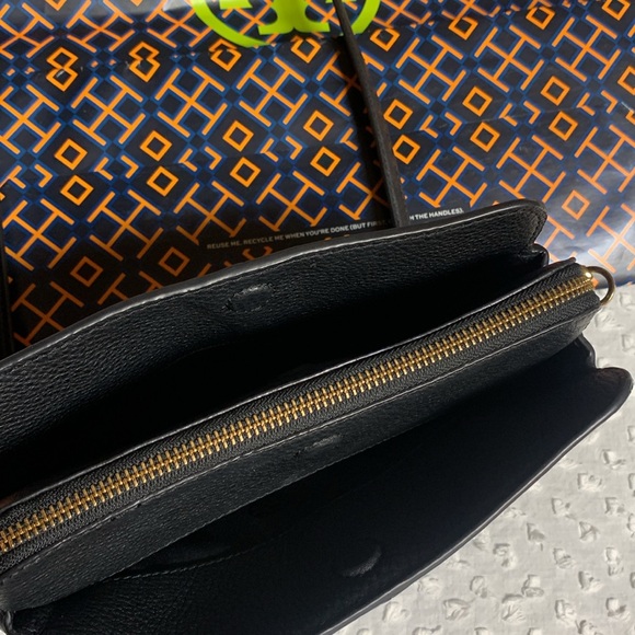 Tory Burch Crossbody Authentic - Picture 2 of 16